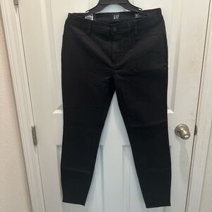 GAP Black Skinny Pants